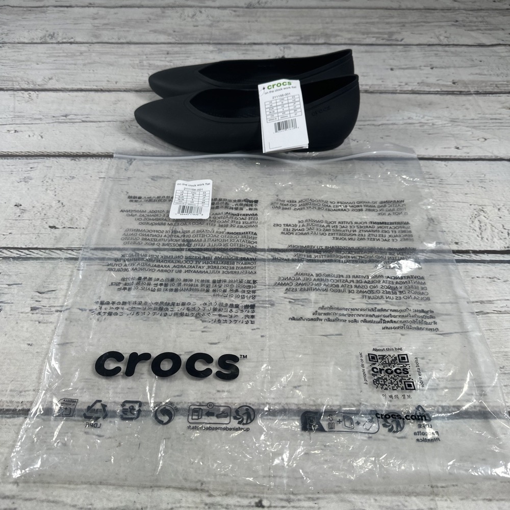 New Crocs On the Clock Work Flat Women's 8 Black NWT